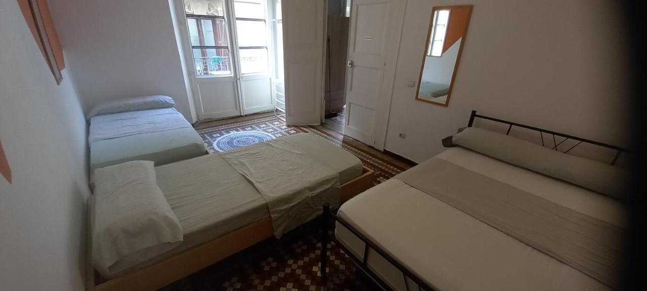 Urpi Hostel *